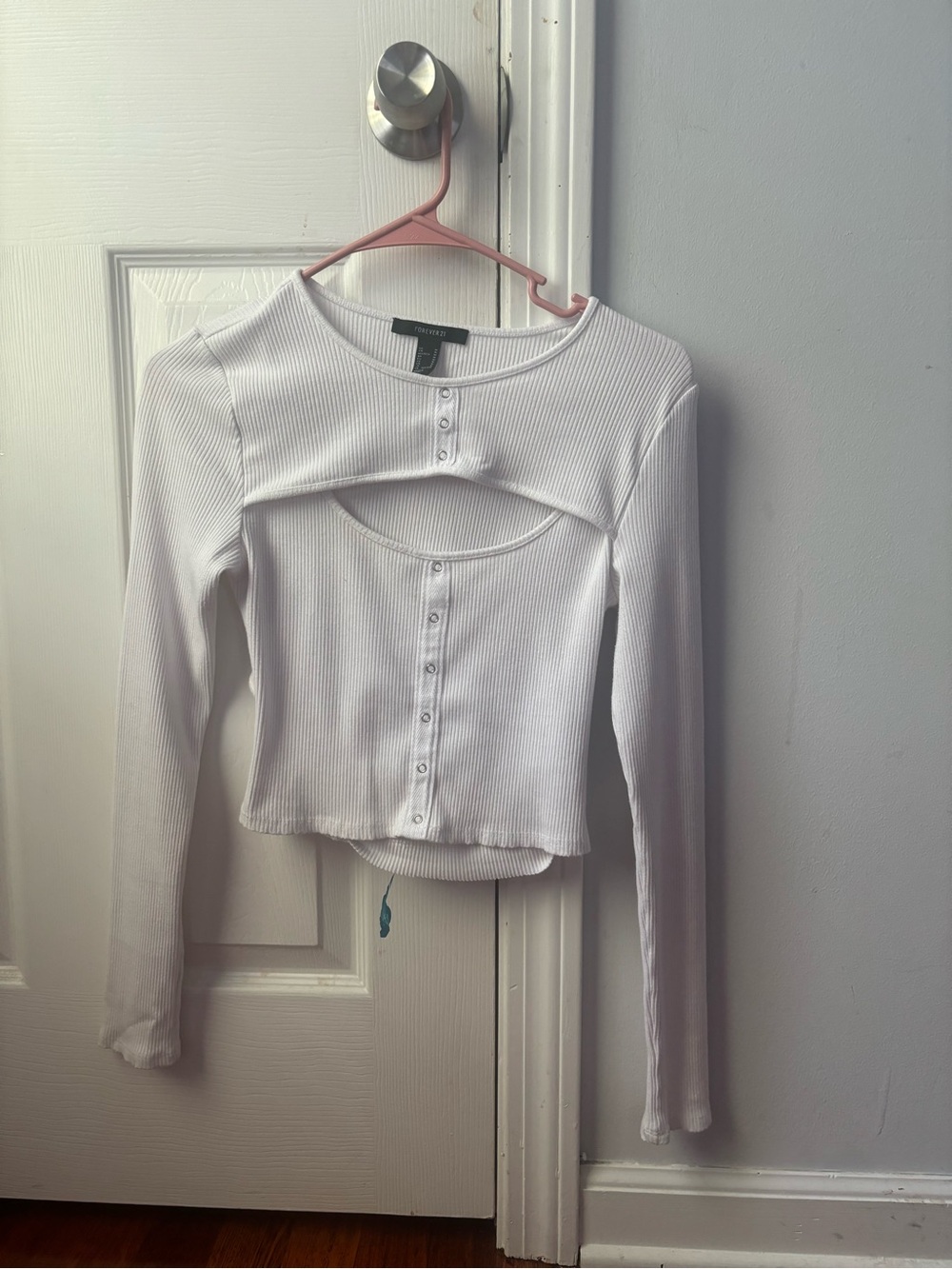Forever 21 White Ribbed Long Sleeve Cutout Button-Front Top